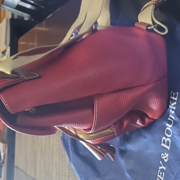 Dooney & Bourke pebble grain meduim backpack - Picture 4 of 6